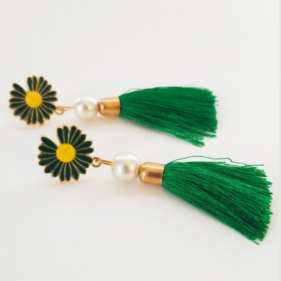 Flower Tassel Earrrings - Picture 1 of 2